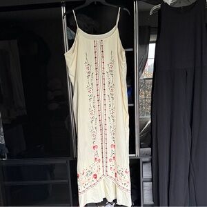 Cream Floral Maxi Dress With Flyaway Panels and Floral print design